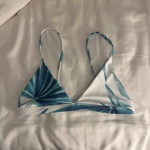 Vaya Island Bikini Top